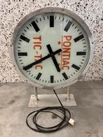 Vintage klok pontiac groot model, Verzamelen, Ophalen, Zo goed als nieuw