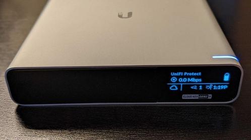 Unify Cloud Key Gen 2 plus (disk 1 terra included, Computers en Software, Netwerk switches, Gebruikt, Ophalen of Verzenden