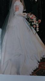 Robes de mariage taille 38 blanc  cassé, Comme neuf, Enlèvement, Blanc