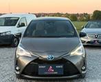 Toyota Yaris 1.5i VVT-i Hybrid Comfort - NAVIGATION - CAMERA, Automaat, 5 deurs, Hybride Elektrisch/Benzine, Yaris