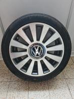 Avendre reserve pneus avec gants alliages neuf, Autos : Pièces & Accessoires, Pneus & Jantes, Pneu(s)