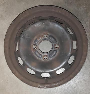 14inch stalen wielen velgen 4x100 €20 per stuk beschikbaar voor biedingen