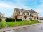Huis te koop in Merkem, 4 slpks, Immo, 393 kWh/m²/jaar, Vrijstaande woning, 240 m², 4 kamers