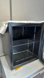 mini réfrigérateur noir, Electroménager, Réfrigérateurs & Frigos, Comme neuf