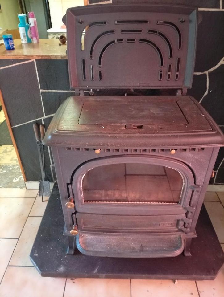 Houtskoolvuur, Huis en Inrichting, Kachels, Zo goed als nieuw, Vrijstaand, Kolenkachel, Overige brandstoffen, Ophalen