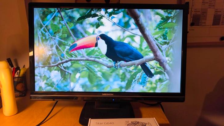 Medion MD 20110 TFT Monitor (23.6"), Computers en Software, Monitoren, Ophalen