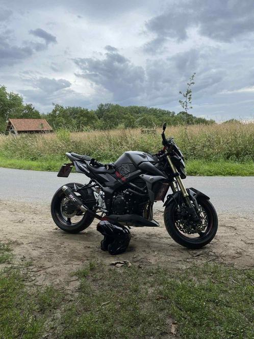 Suzuki GSR 750 Freegun, Motoren, Motoren | Suzuki, Particulier, Naked bike, meer dan 35 kW, 4 cilinders, Ophalen