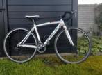 28 inch cross fiets, Fietsen en Brommers, Ophalen of Verzenden, Zo goed als nieuw, 28 inch