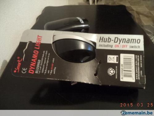 HUB Dynamo Smart dynamo light fietslamp verpakt €25,00, Fietsen en Brommers, Fietsaccessoires | Fietsverlichting, Voorlicht, Nieuw