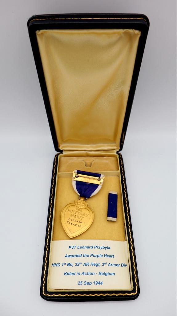 US WWII 3rd Armored Division, Killed in Action Purple Heart, Verzamelen, Militaria | Tweede Wereldoorlog, Landmacht, Lintje, Medaille of Wings