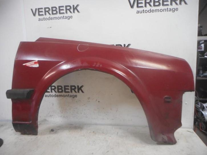 SPATBORD RECHTS VOOR Volkswagen Polo II (86), Auto-onderdelen, Carrosserie, Spatbord, Volkswagen, Voor, Rechts, Gebruikt