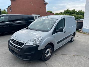 Peugeot Partner 1.6i 3pl. Airco/Cruise/Bluethoot/Garantie, Autos, Argent ou Gris, Achat, Euro 6, Entreprise