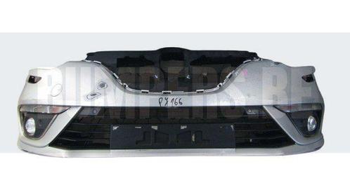 Bumper Renault Megane IV 4 16-20  Voorbumper  PJ166, Auto-onderdelen, Carrosserie, Bumper, Voor, Gebruikt, 6 maanden garantie