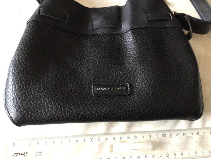 Zwarte dames handtas David Jones, Handtassen en Accessoires, Tassen | Damestassen, Zo goed als nieuw, Handtas, Ophalen of Verzenden