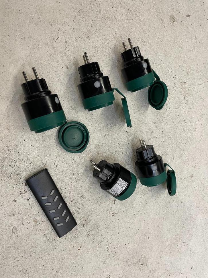 DeleyCon draadloos stopcontact x5 (buiten), Doe-het-zelf en Bouw, Elektriciteit en Kabels, Nieuw, Stopcontact, Ophalen of Verzenden