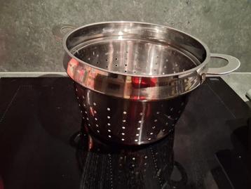 Ikea vergiet / passoire in inox beschikbaar voor biedingen