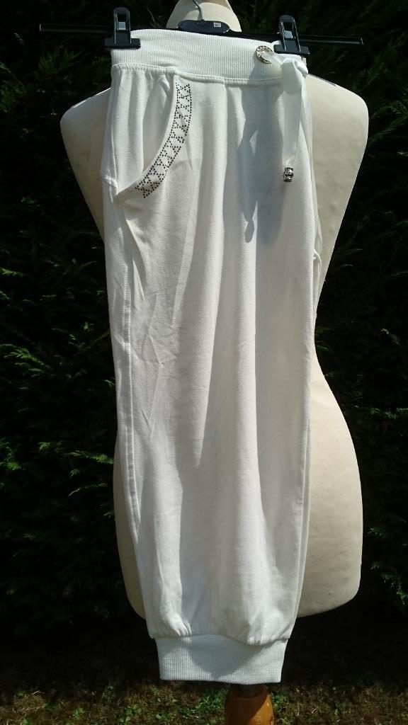 sport / home / jogging broek capri écru-wit + strass NIEUW, Vêtements | Femmes, Homewear, Neuf, Taille 38/40 (M), Blanc, Enlèvement ou Envoi