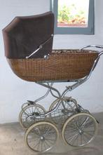 Antieke kinderwagen, Ophalen
