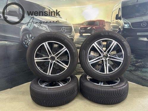 Allseasonset Mercedes-Benz Gle 167  18" (#563), Auto-onderdelen, Banden en Velgen, Banden en Velgen, All Season, 18 inch, 235 mm
