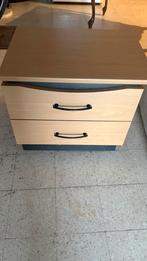 Kast, naast het bed 2 st, Ophalen, Gebruikt, 1 of 2 laden, 50 tot 100 cm