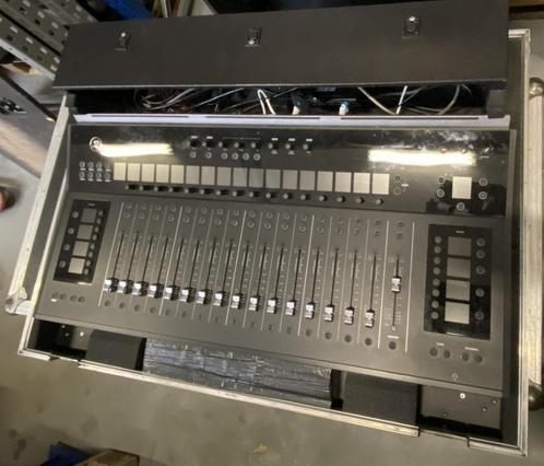 Mackie digitale mengtafel DC16 + DL32R Stagebox., Muziek en Instrumenten, Mengpanelen, Gebruikt, 20 kanalen of meer, Microfooningang