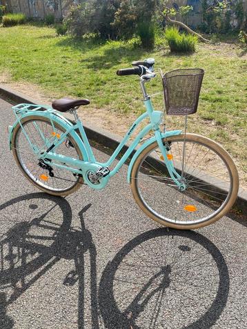 BTWIN ELOPS 520 28 inch 6V fiets met mand beschikbaar voor biedingen