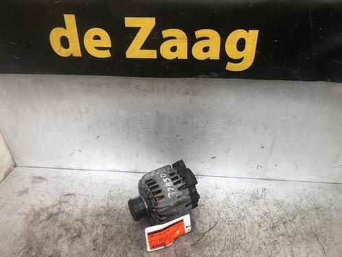 Dynamo van een Citroen C4 Cactus, Auto-onderdelen, Motor en Toebehoren, Citroën, Gebruikt, 3 maanden garantie, Ophalen of Verzenden