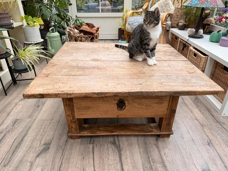 Salontafel in koloniale stijl, Huis en Inrichting, Tafels | Salontafels, Gebruikt, Minder dan 50 cm, 50 tot 100 cm, 50 tot 100 cm