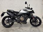 Husqvarna Vitpilen 801, Motoren, 2 cilinders, 801 cc, Bedrijf, Minimaal motorrijbewijs A2
