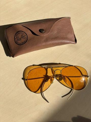 Ray Ban Vintage beschikbaar voor biedingen