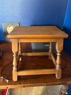 Petite table basse d’appoint ou tabouret, Antiquités & Art, Enlèvement