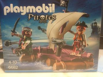 Playmobil Série Pirates N6682. disponible aux enchères