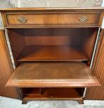 Heldense kast/ secretaire, Ophalen, Zo goed als nieuw