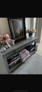 Houten voleiken sidetable, Ophalen