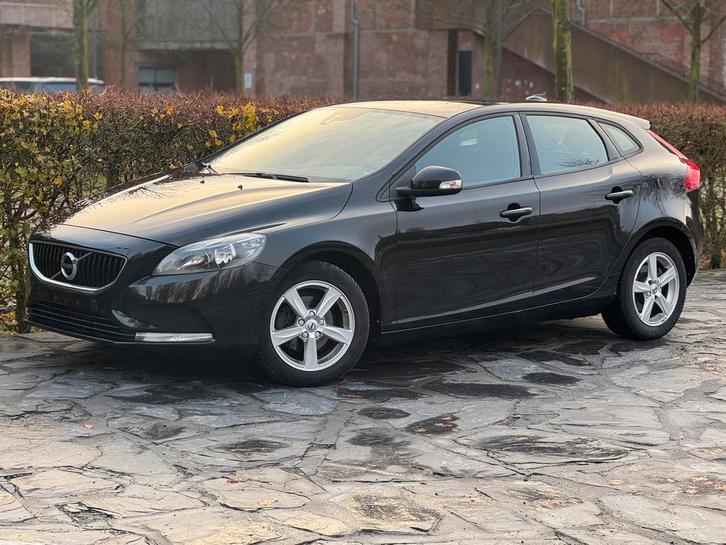 Volvo v40 2.0d/Euro6/2017/Garantie, Auto's, Volvo, Bedrijf, Te koop, V40, ABS, Airbags, Airconditioning, Alarm, Bluetooth, Boordcomputer