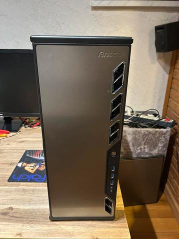 Valise Antec Mid Tower, Informatique & Logiciels, Enlèvement ou Envoi, Comme neuf