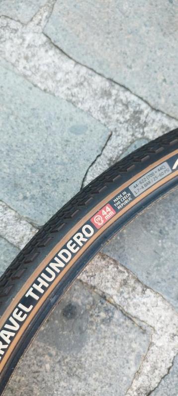 TUFO thundero 44 mm gravel banden  beschikbaar voor biedingen