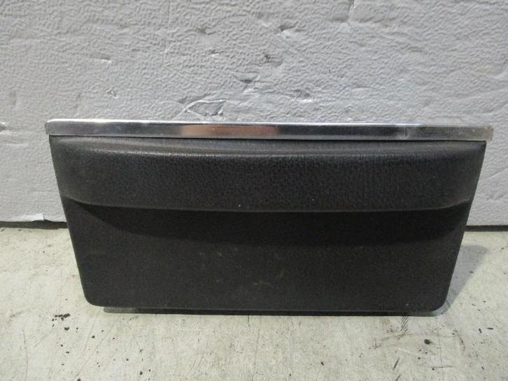 CENDRIER Mercedes-Benz / 8 (W115) (01-1968/01-1977), Autos : Pièces & Accessoires, Habitacle & Garnissage, Mercedes-Benz, Utilisé