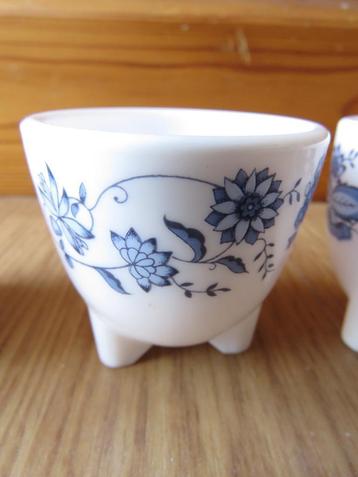 vintage arcopal 4 coquetiers motifs fleuris aster beschikbaar voor biedingen