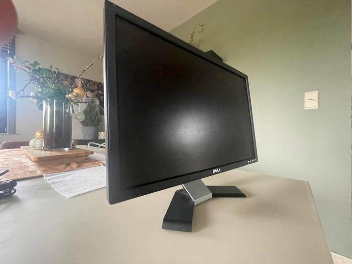 Monitor Dell 28.8 inch - Black Friday: zie tekst, Computers en Software, Monitoren, Gebruikt, DVI, Ophalen