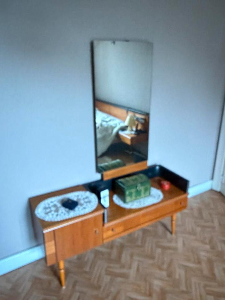 Vintage Jaren '70 Slaapkamer SetMid-Century ModernComplete S, Huis en Inrichting, Slaapkamer | Complete slaapkamers, Ophalen