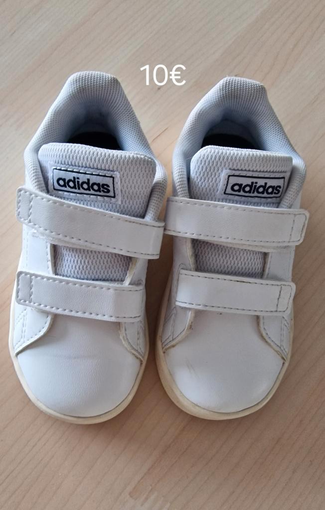 Basket garçon au choix prix sur photo, pointure 23, Kinderen en Baby's, Kinderkleding | Schoenen en Sokken, Zo goed als nieuw
