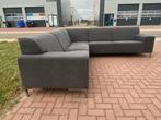 GRATIS LEVERING HEEL BE Mooie Grijze Stoffen Hoekbank, Huis en Inrichting, 250 tot 300 cm, Hoekbank, Ophalen of Verzenden, Zo goed als nieuw
