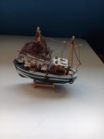 Klein model vissersbootje, Ophalen of Verzenden, Zo goed als nieuw