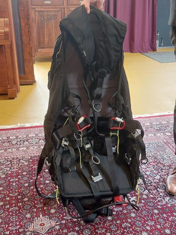 Paragliding harnas – Supair Evo XC, Sport en Fitness, Zweefvliegen en Paragliding, Gebruikt, Zitje of Harnas, Ophalen of Verzenden