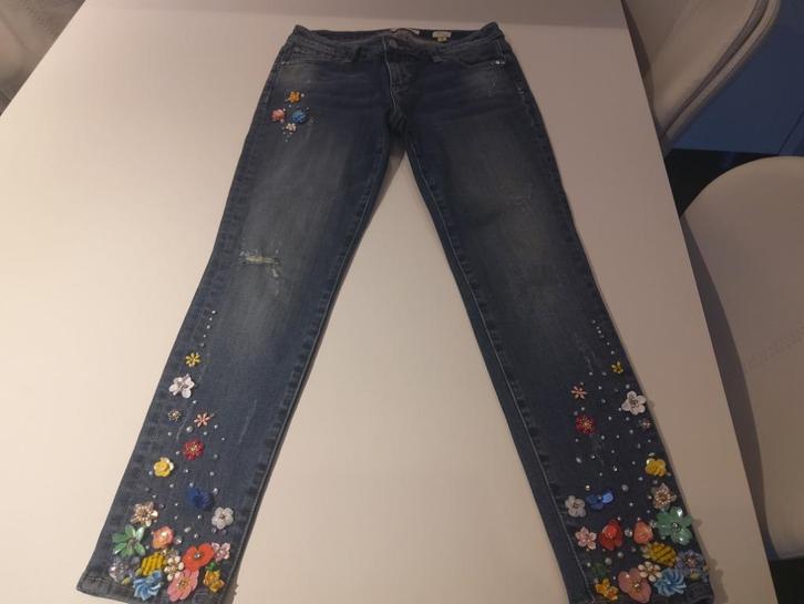 Jeans FRACOMINA, Kleding | Dames, Spijkerbroeken en Jeans, Zo goed als nieuw, W28 - W29 (confectie 36), Blauw, Ophalen of Verzenden