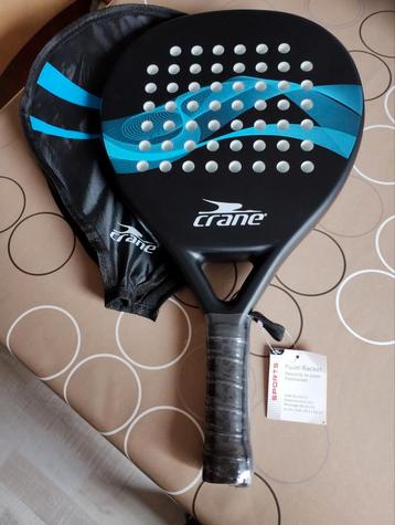 Crane padel racket