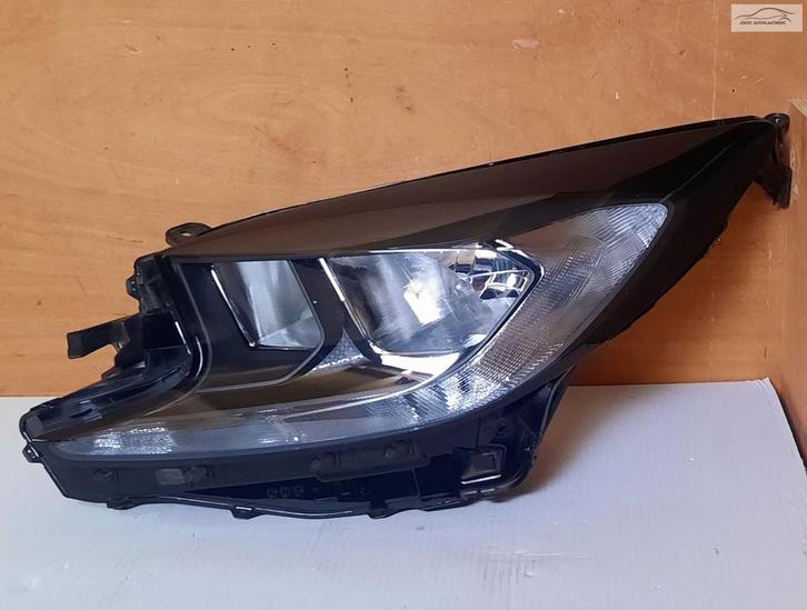 Koplamp links orgineel Toyota Aygo X v.a 2022 0H-31, Auto-onderdelen, Verlichting, Toyota, Gebruikt, Herkomst onderdeel bekend