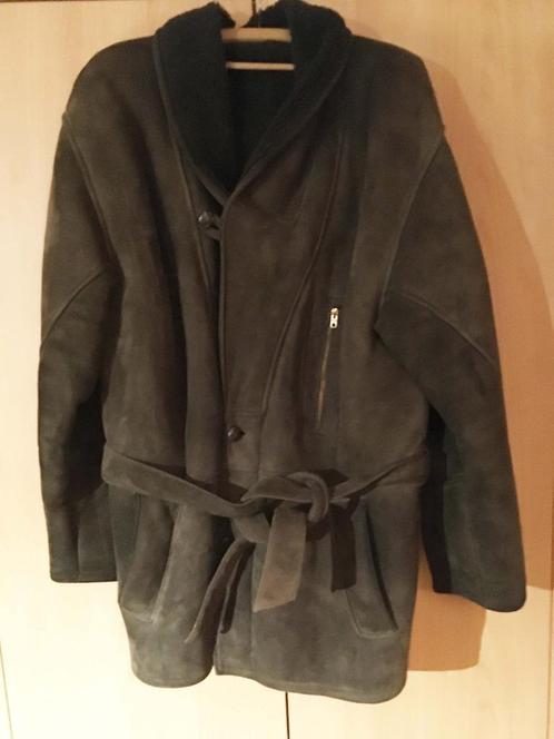 Prachtige heren jas “mouton retourné” - 50/52– als nieuw, Kleding | Heren, Jassen | Winter, Zo goed als nieuw, Overige maten, Groen