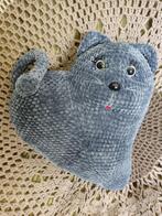 Coussin en peluche - cœur🩶, Ophalen of Verzenden, Nieuw, Poes
